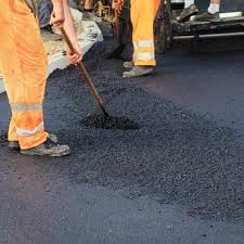 Best Asphalt Driveway Installation  in Greenfield, WI